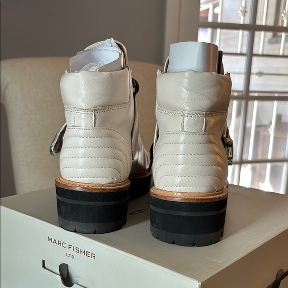 Marc Fisher Indre Lug Sole Ankle Boots - Picture 8 of 8